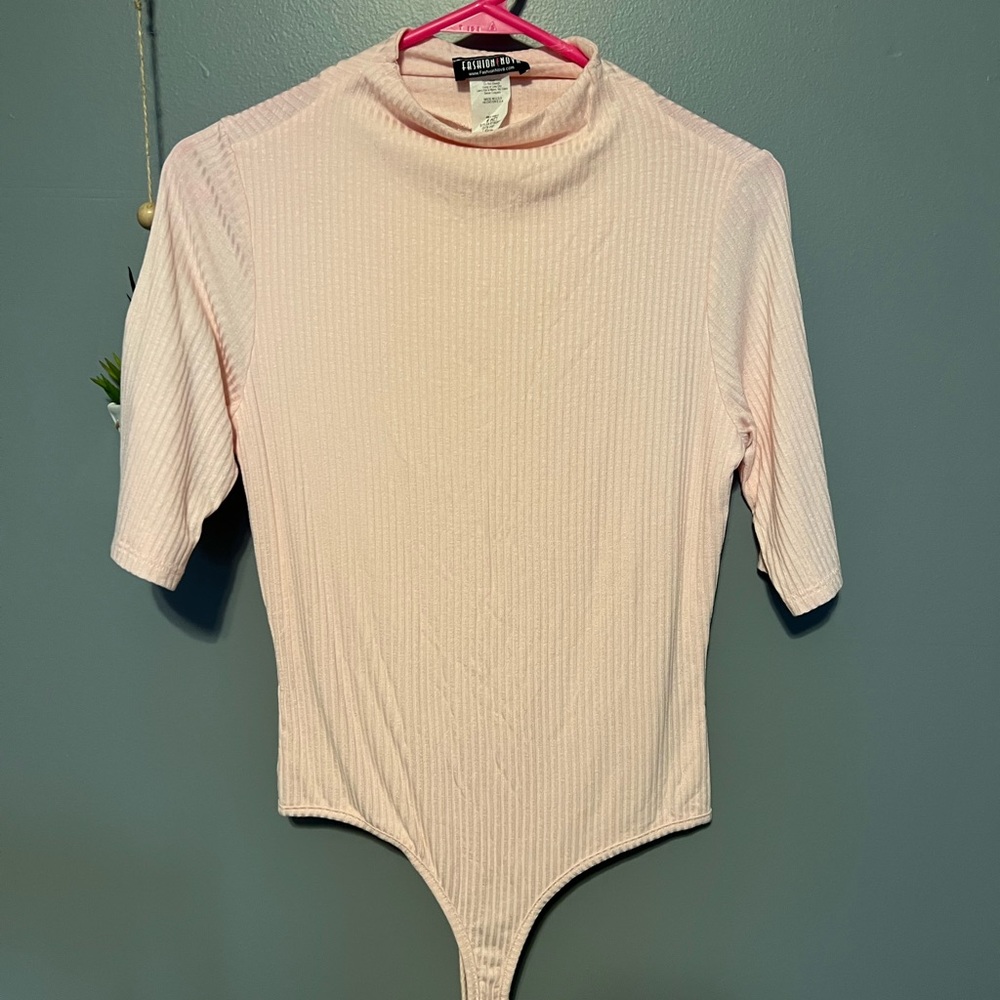 FashionNova pink mockneck bodysuit